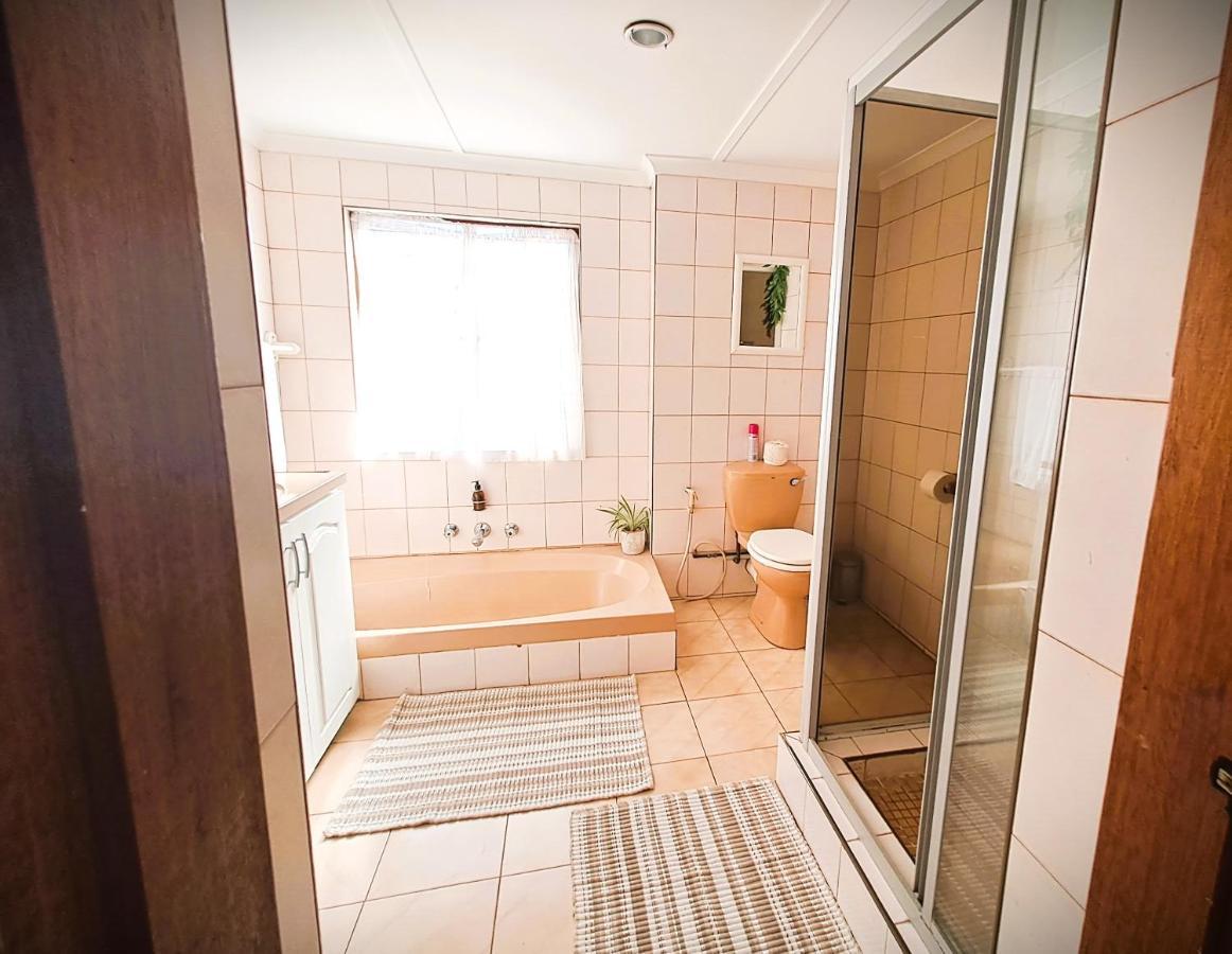 Old Mill Guest House 다반 외부 사진